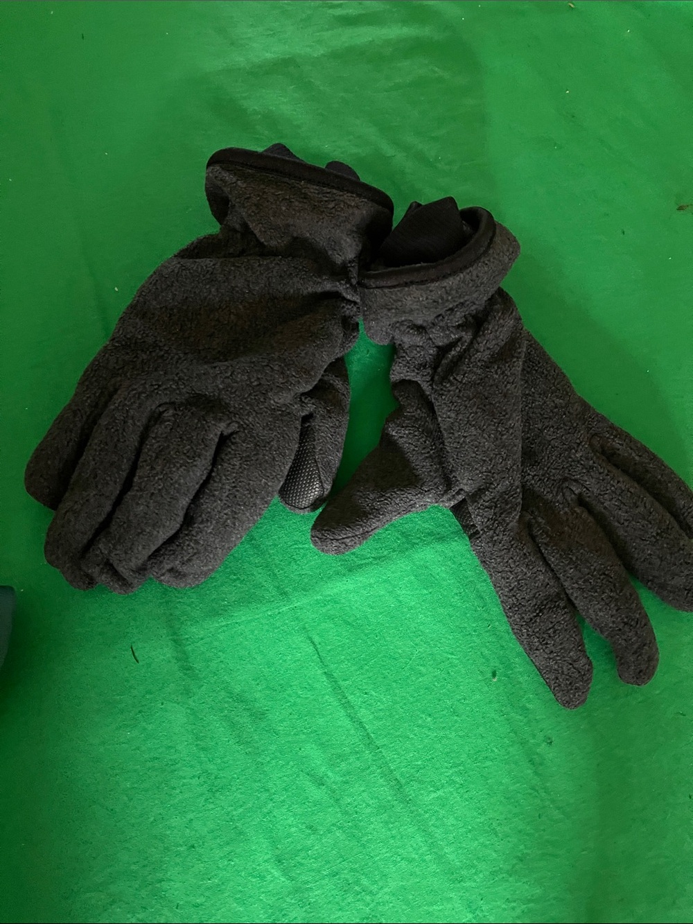 3M Thinsulate Black Fleece Men's Gloves with Grip Panels